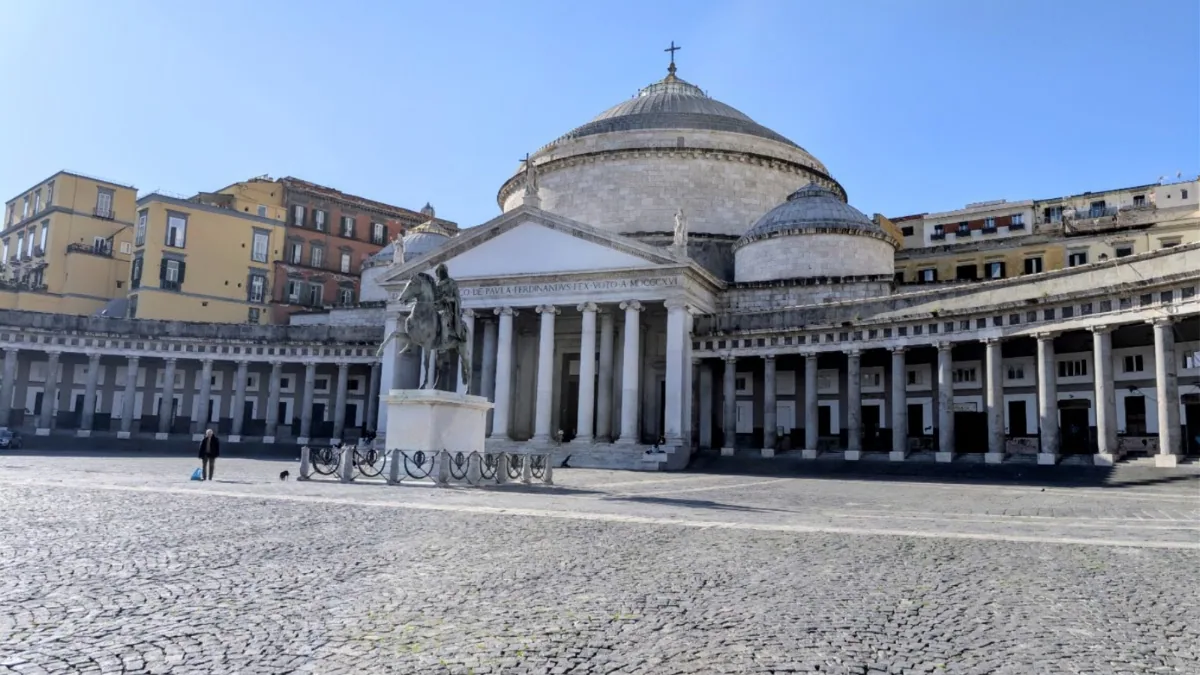 Piazza del Plebiscito