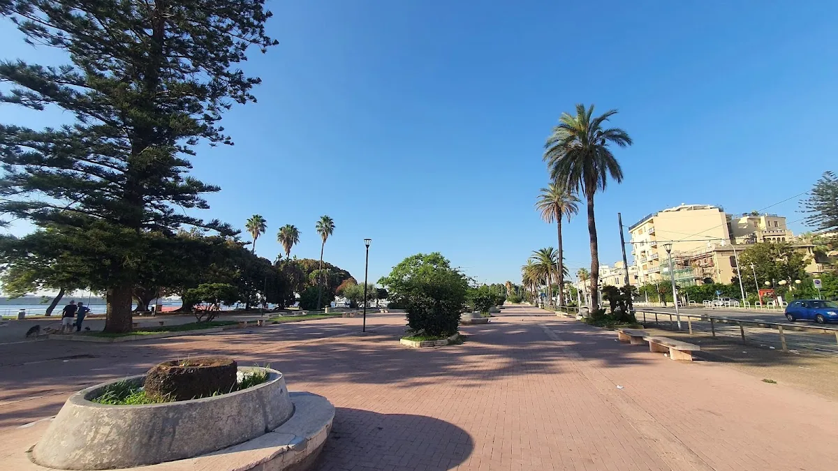 Passeggiata a Mare Messina