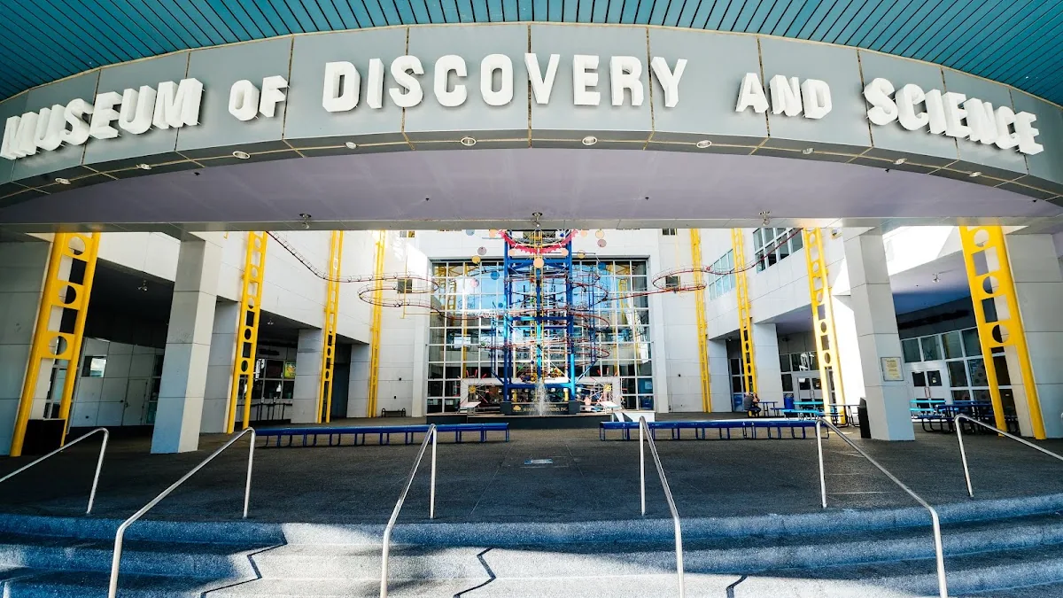 Museum of Discovery and Science