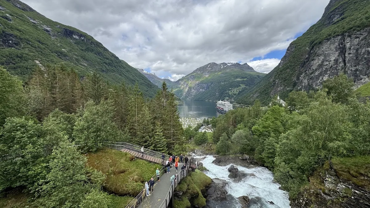 Fossevandring Geiranger