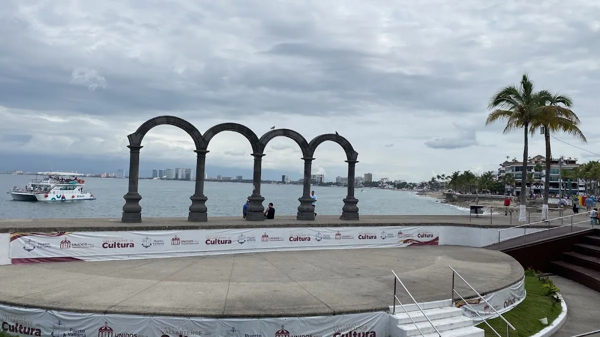 Los Arcos