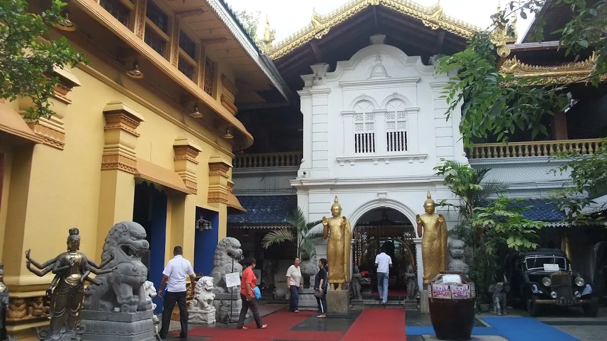 Gangarama Temple