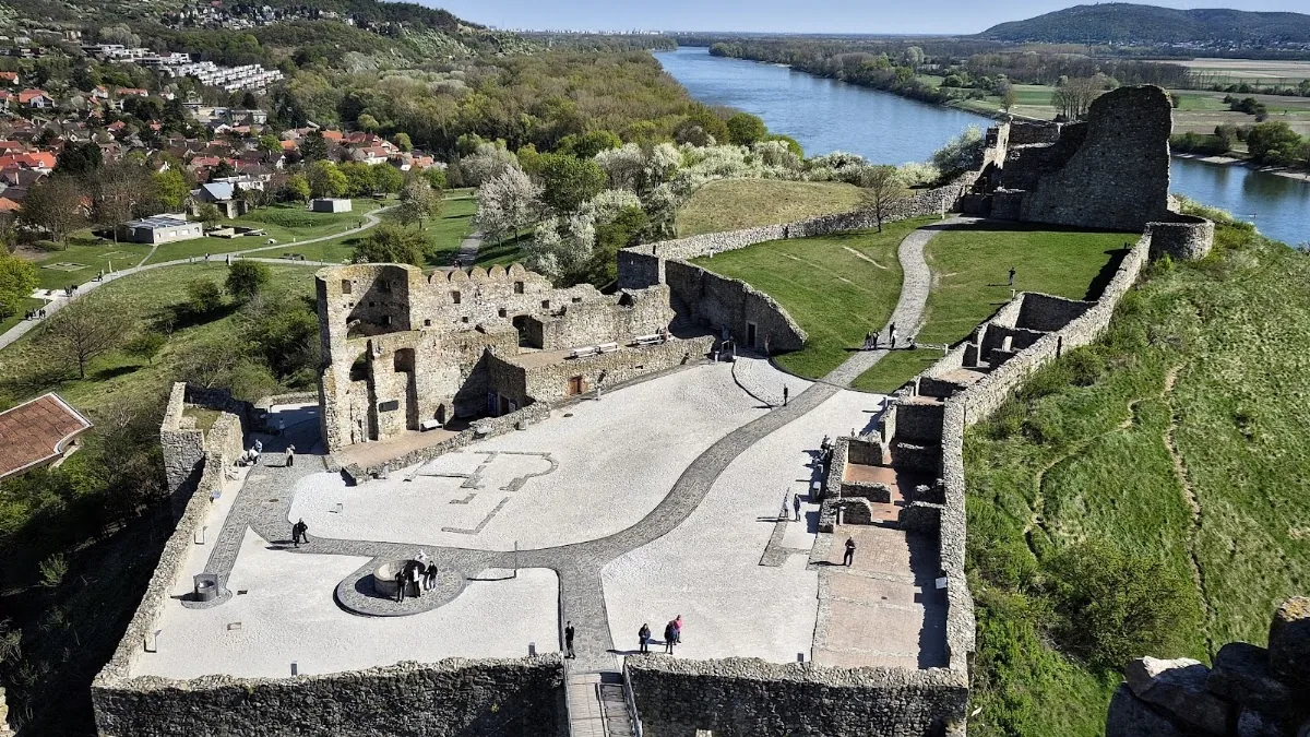 Múzeum mesta Bratislavy – Hrad Devín
