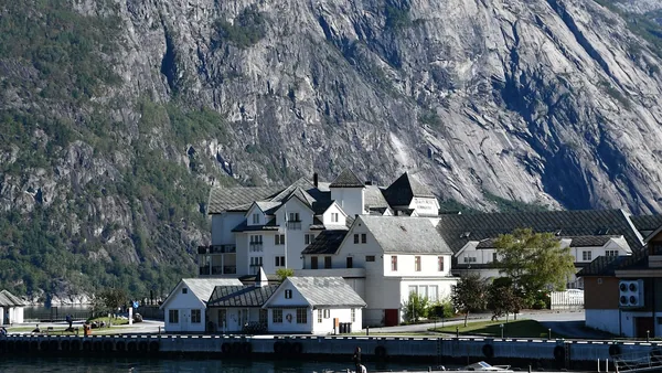 Eidfjord — photo 1