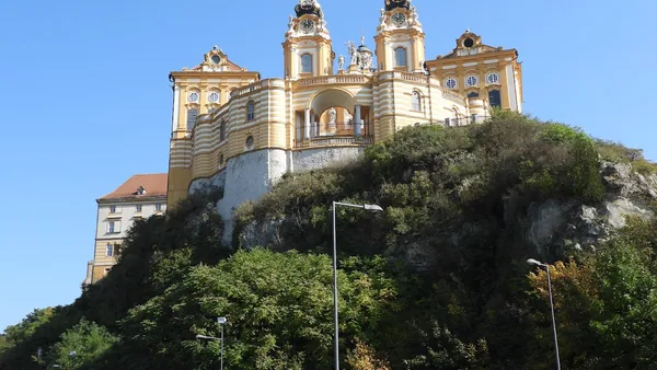 Melk — photo 3
