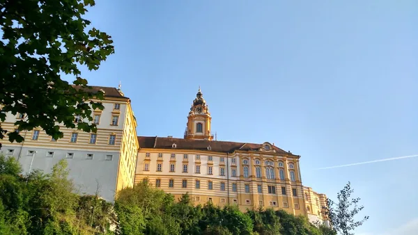 Melk — photo 5