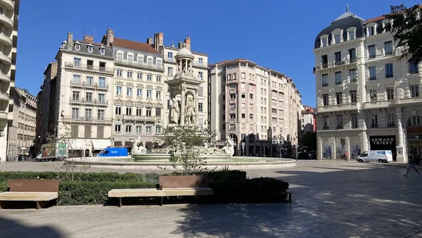 Lyon — photo 4