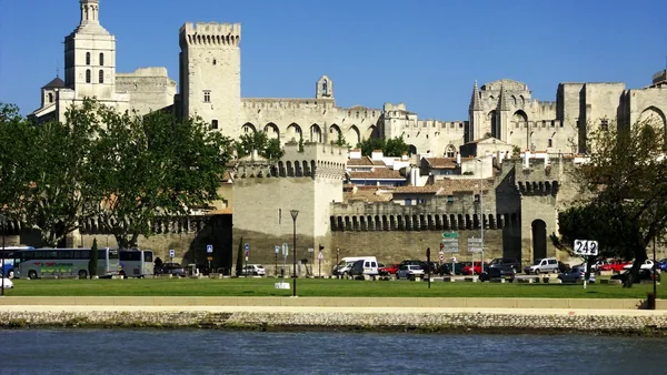 Avignon — photo 1