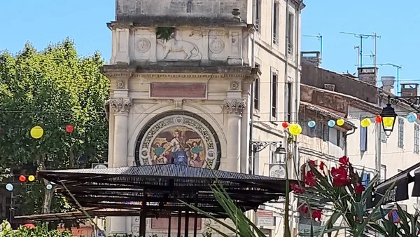 Arles — photo 1