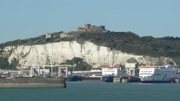 Dover — photo 5