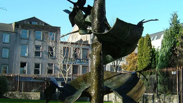 Cork — photo 3