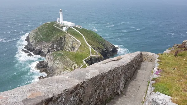 Holyhead — photo 1