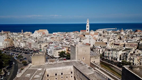 Bari — photo 2