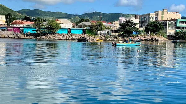 Basseterre — photo 1