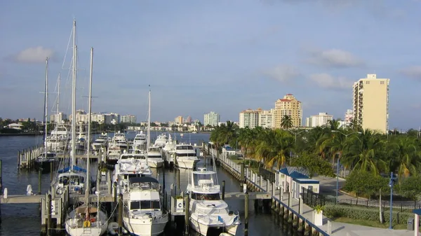 Fort Lauderdale — photo 2