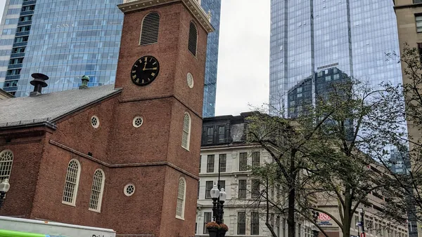 Boston — photo 2