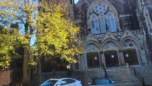 Saint John — photo 3