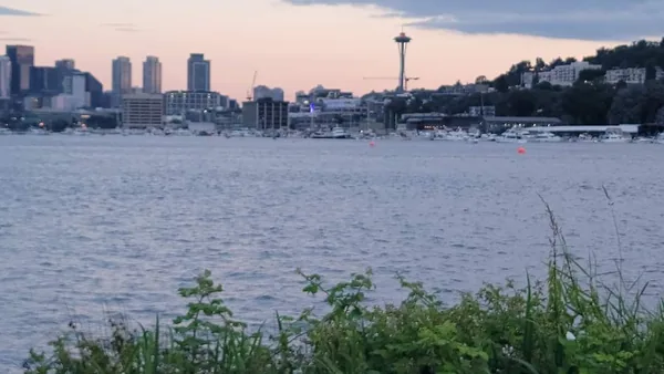 Seattle — photo 1