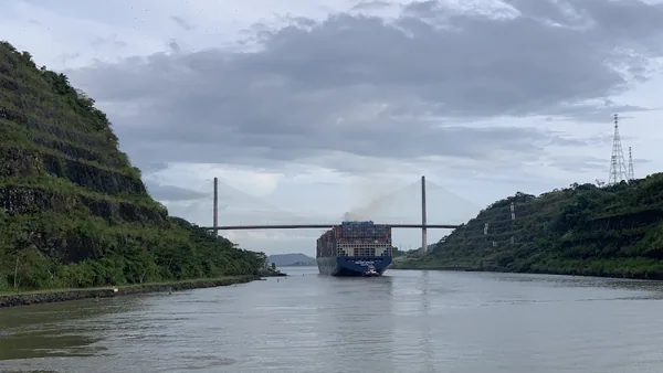 Panama Canal & Central America — photo 2