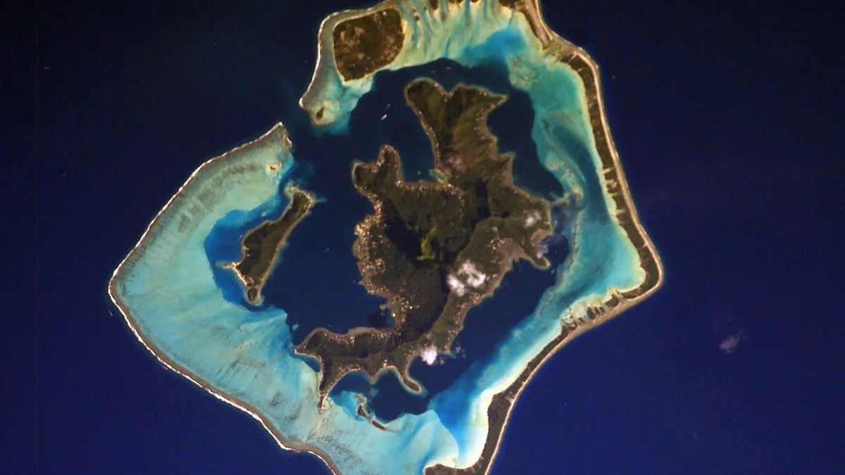 World & Grand Voyages — cruise destination