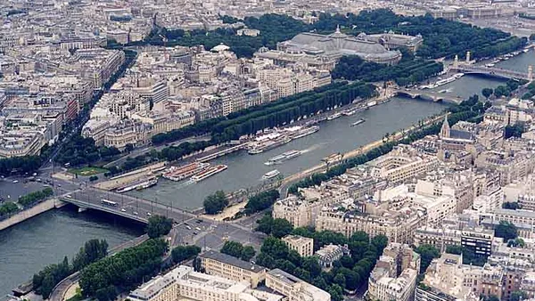 Seine — cruise destination