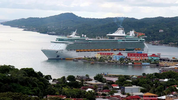 Liberty of the Seas — photo 4