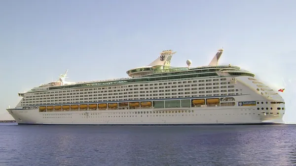 Voyager of the Seas — photo 4