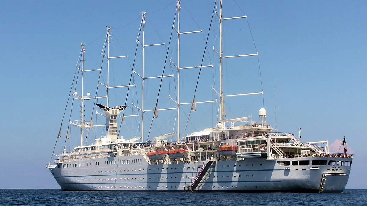 Club Med 2 cruise ship