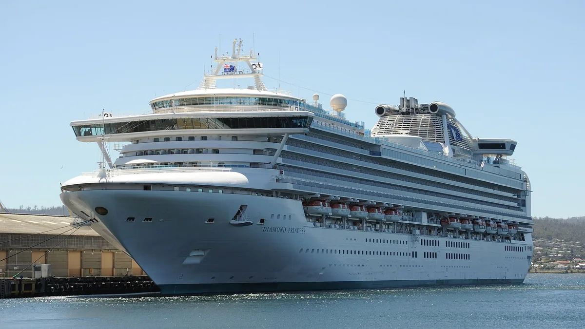 Diamond Princess cruise ship