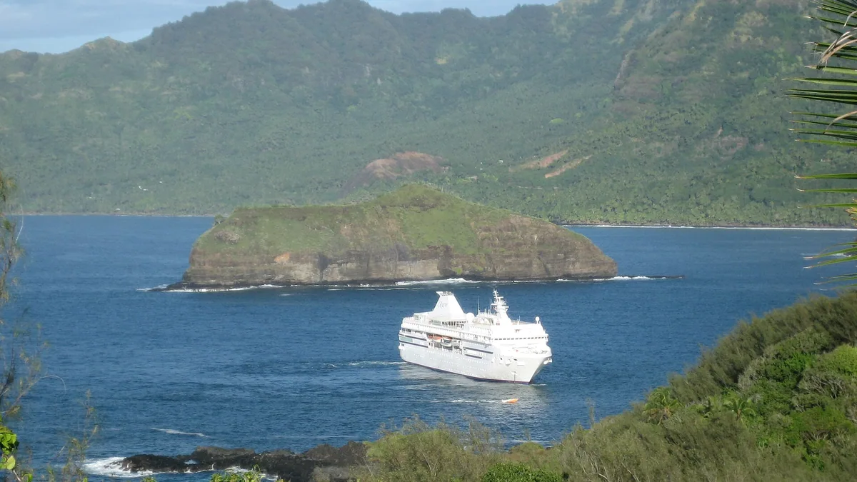 Paul Gauguin cruise ship