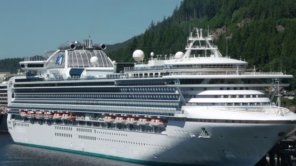Sapphire Princess cruise ship