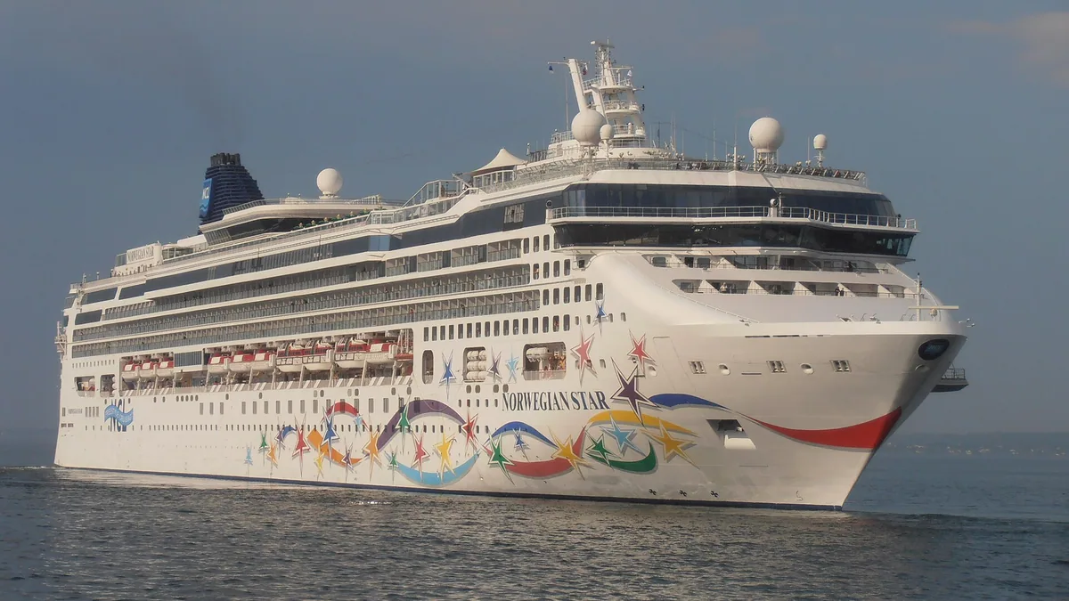 Norwegian Star cruise ship