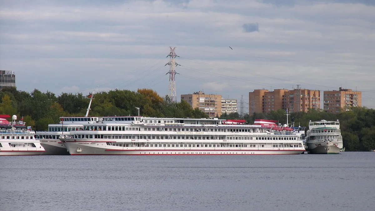 Konstantin Fedin cruise ship