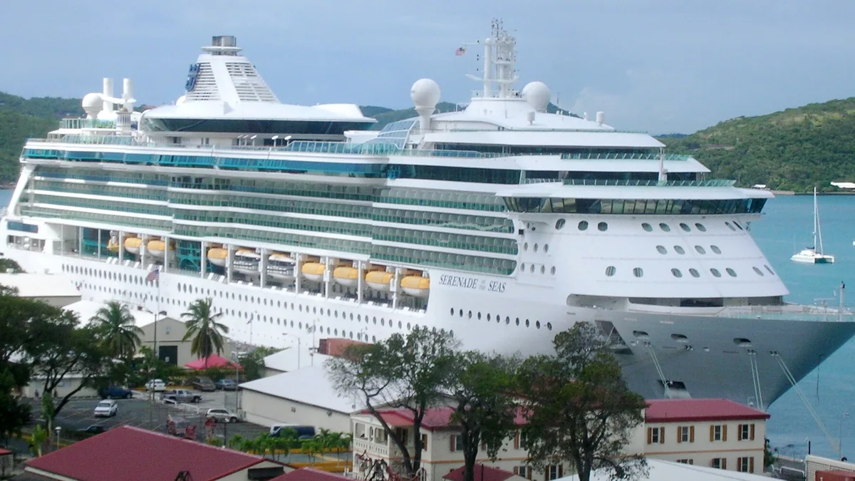 Serenade of the Seas cruise ship