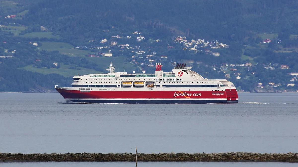 Stavangerfjord cruise ship