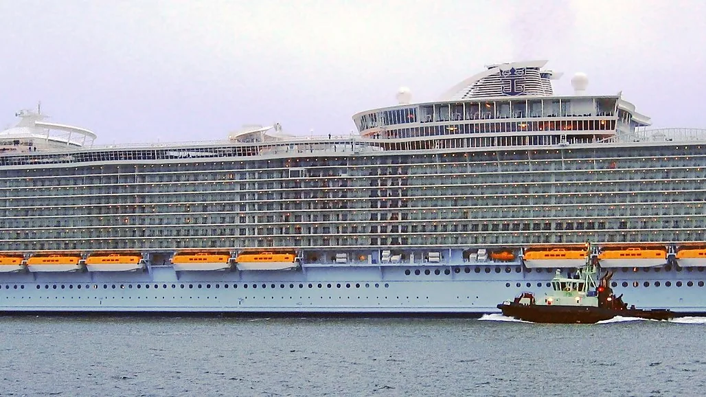 Allure of the Seas cruise ship