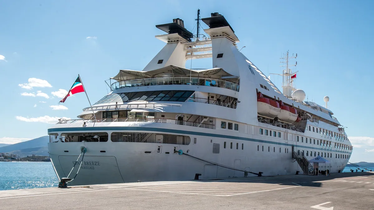 Star Breeze cruise ship