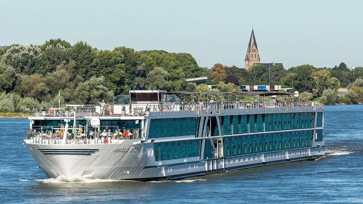 Amadeus Imperial cruise ship