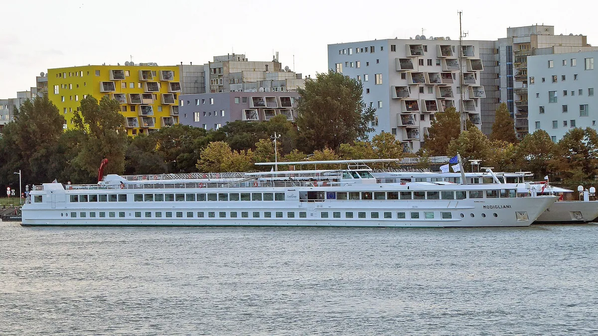 Modigliani cruise ship