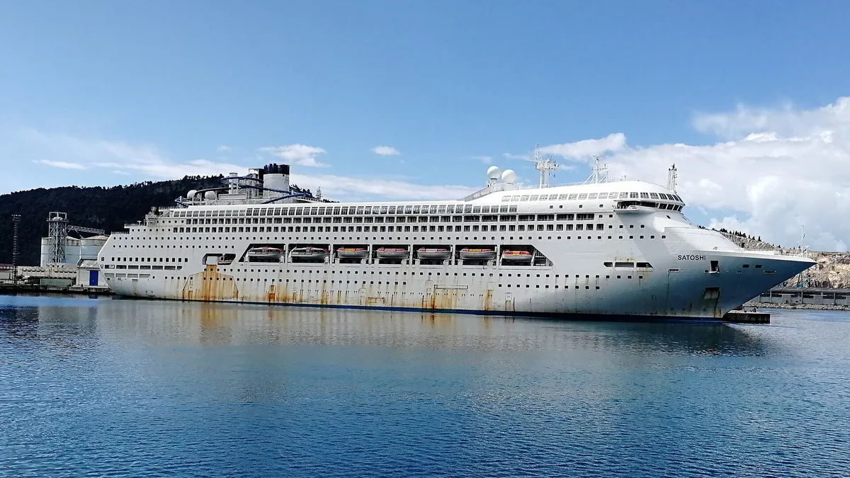 Regal Princess cruise ship