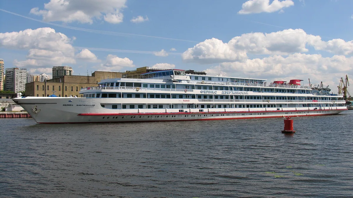 Feliks Dzerzhinskiy cruise ship
