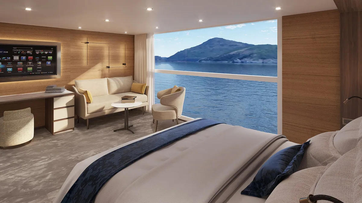 Thurgau Gold cruise ship