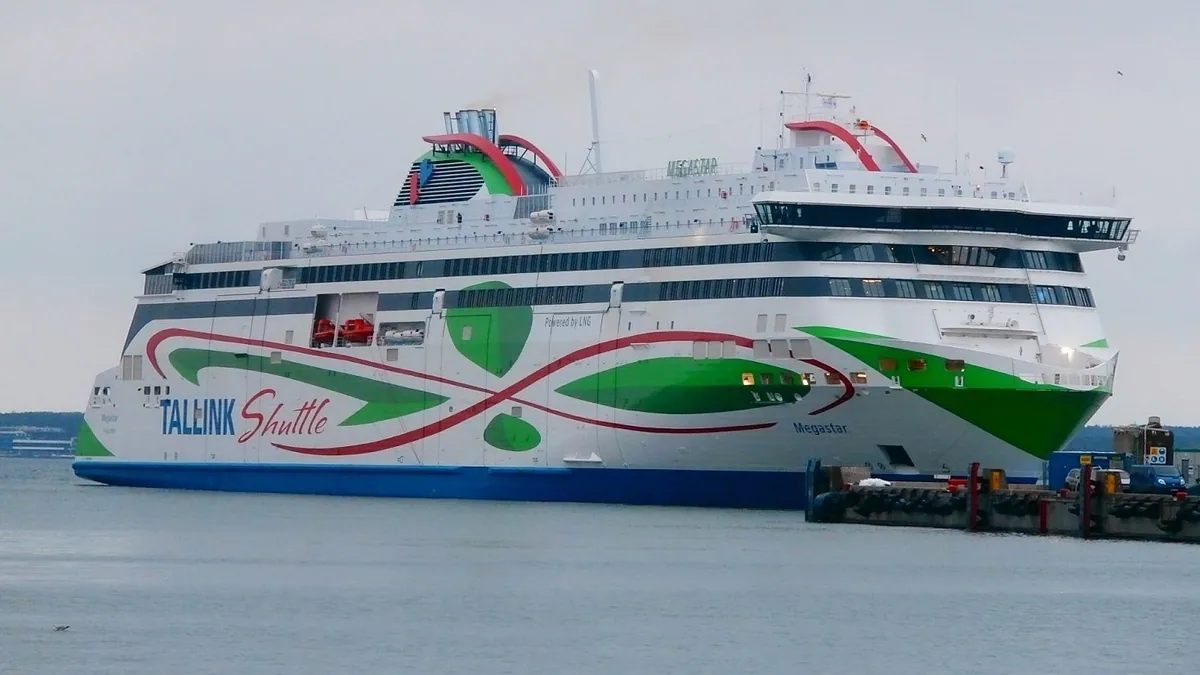 Megastar cruise ship
